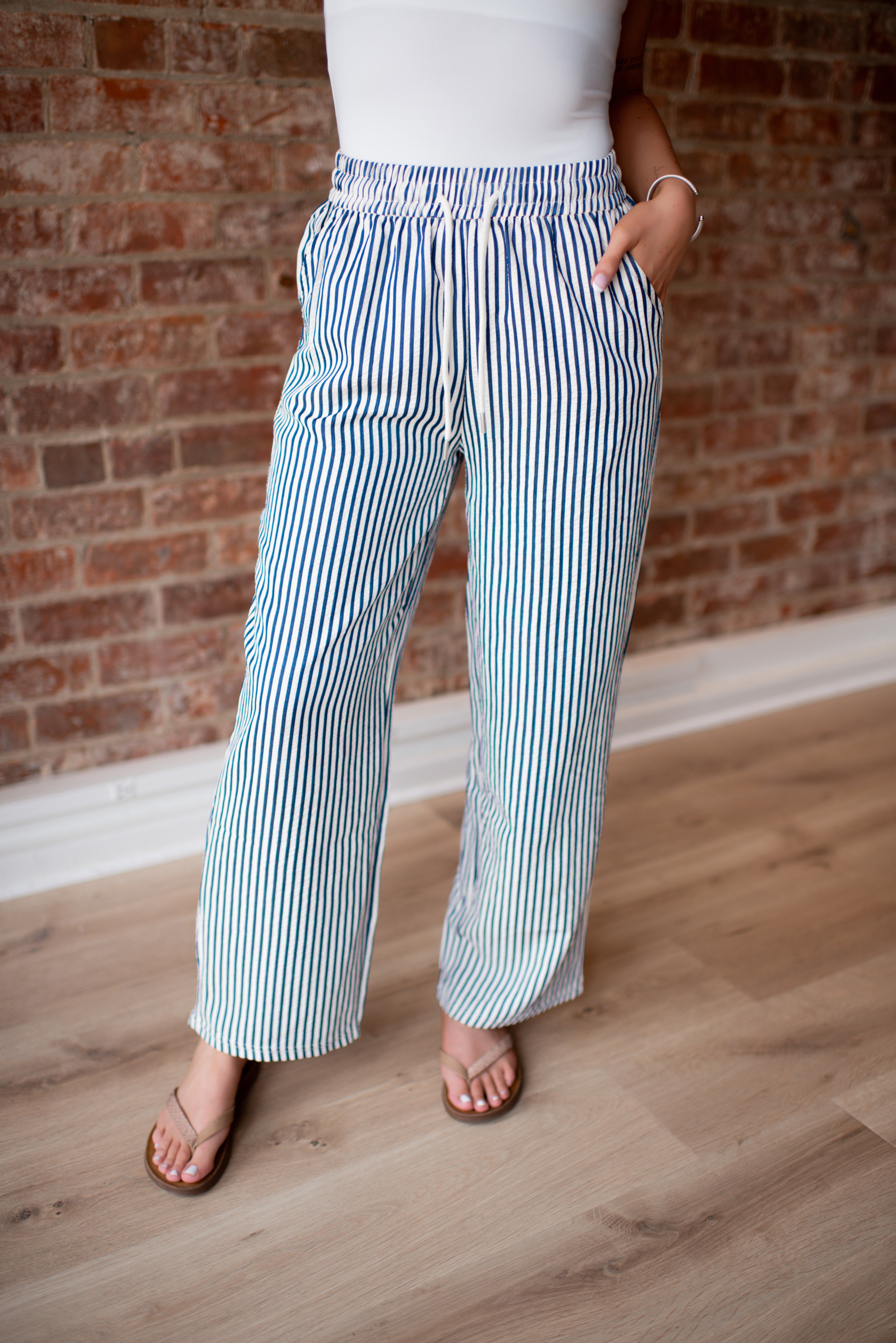 Seersucker Pants (Navy) – Blue Layne Boutique