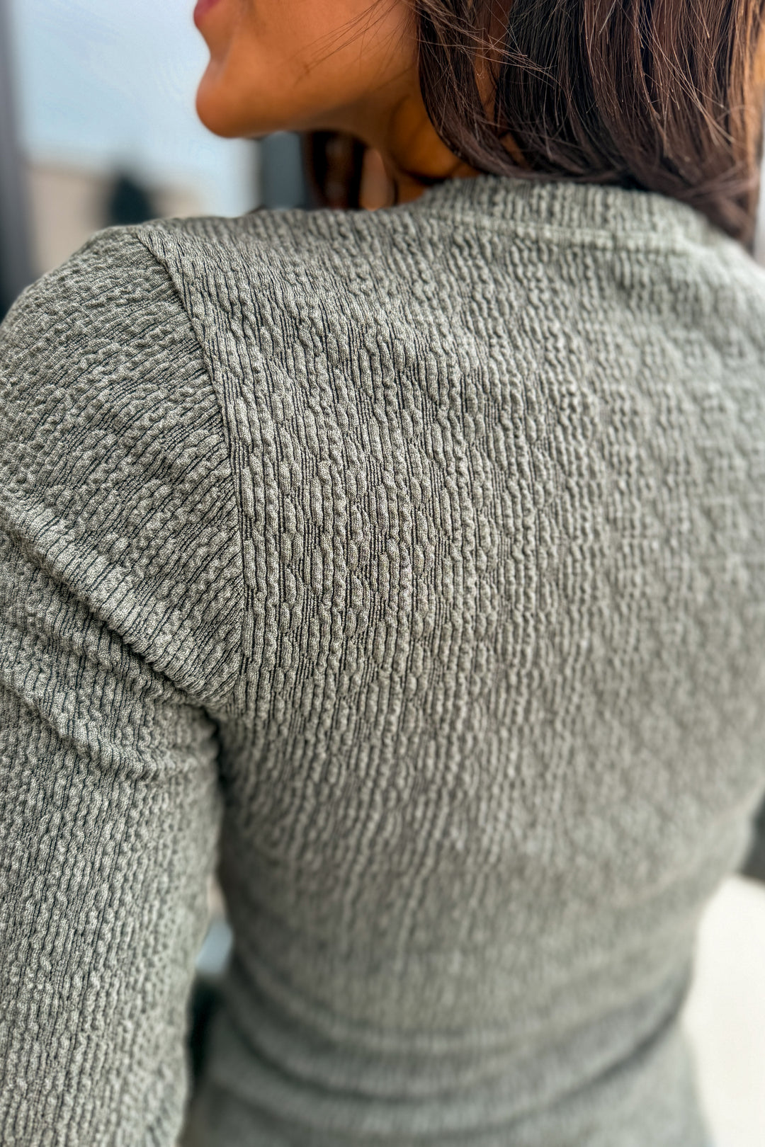 Puckered Jacquard Thumbhole Top (Dark Olive)