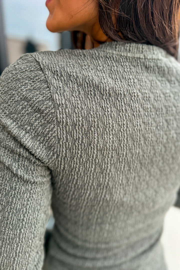 Puckered Jacquard Thumbhole Top (Dark Olive)