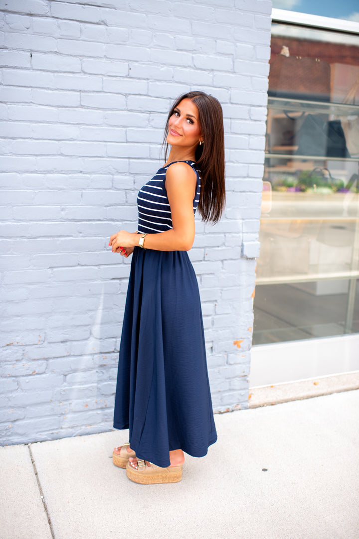 Harbor Grace Midi Dress (Navy)