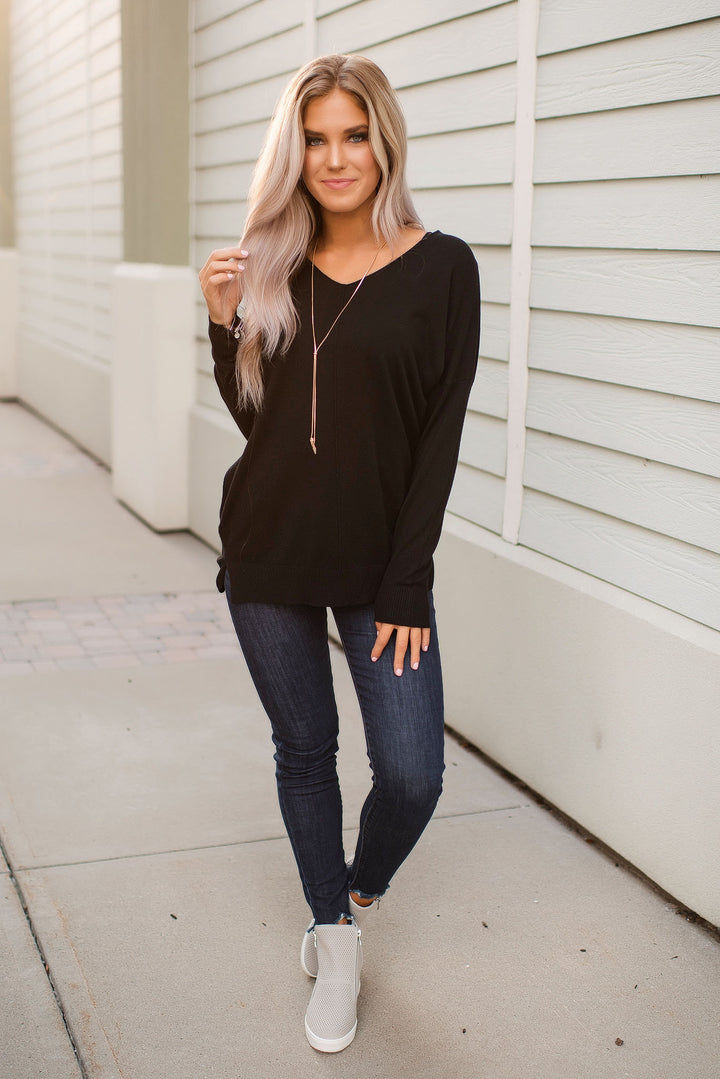 All The Good Things Sweater (Black)