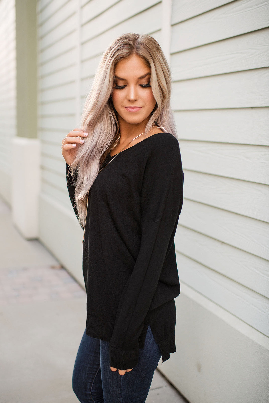 All The Good Things Sweater (Black)