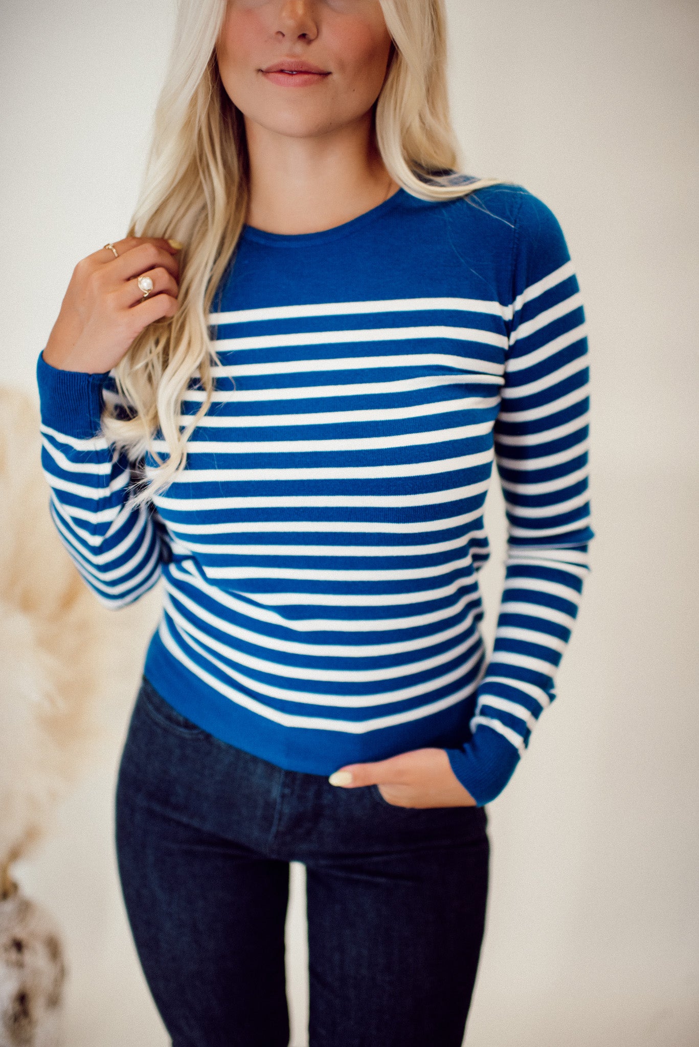 High Gate Striped Long Sleeve Sweater (Blue)