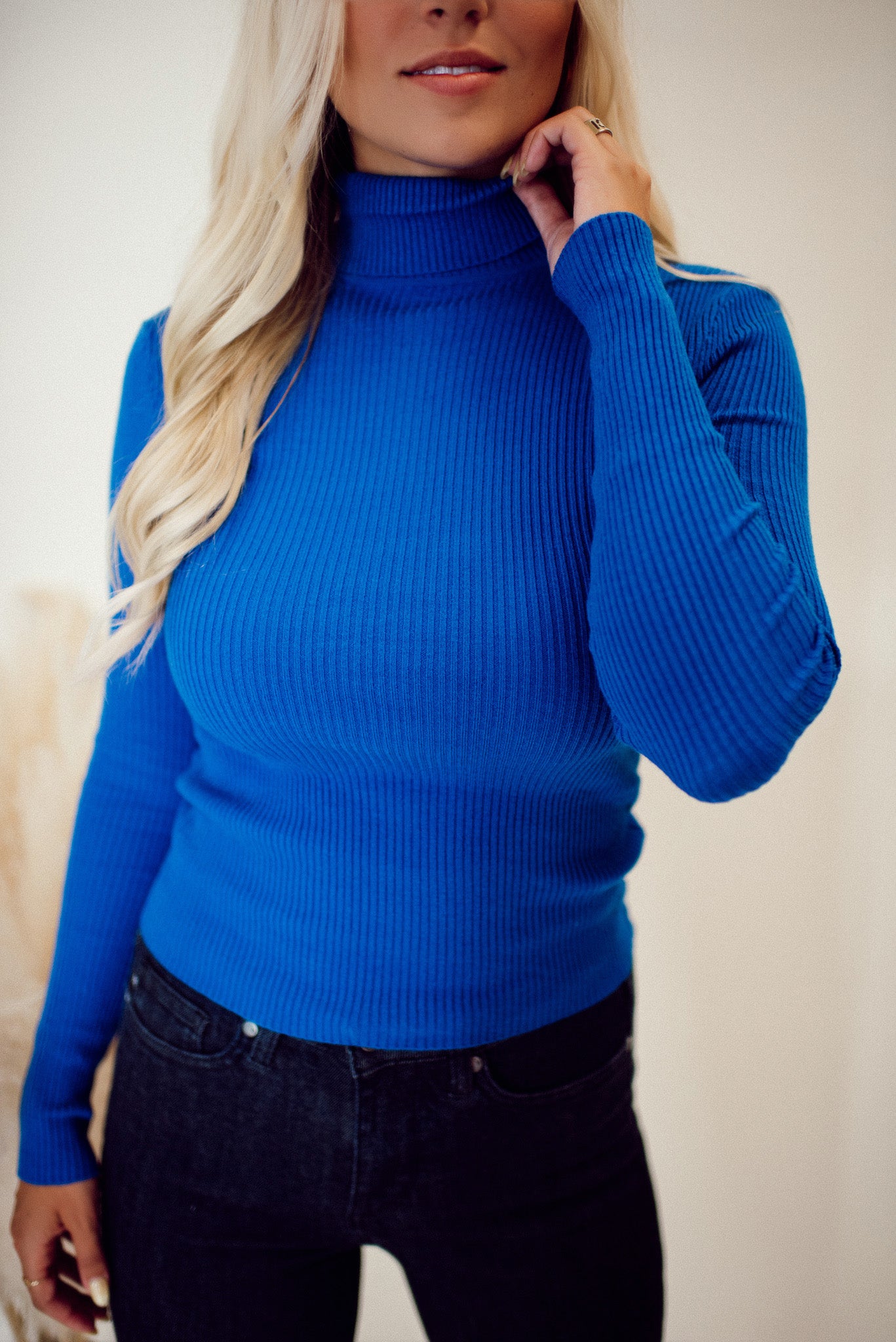 Don't Be Late Turtleneck (Blue)