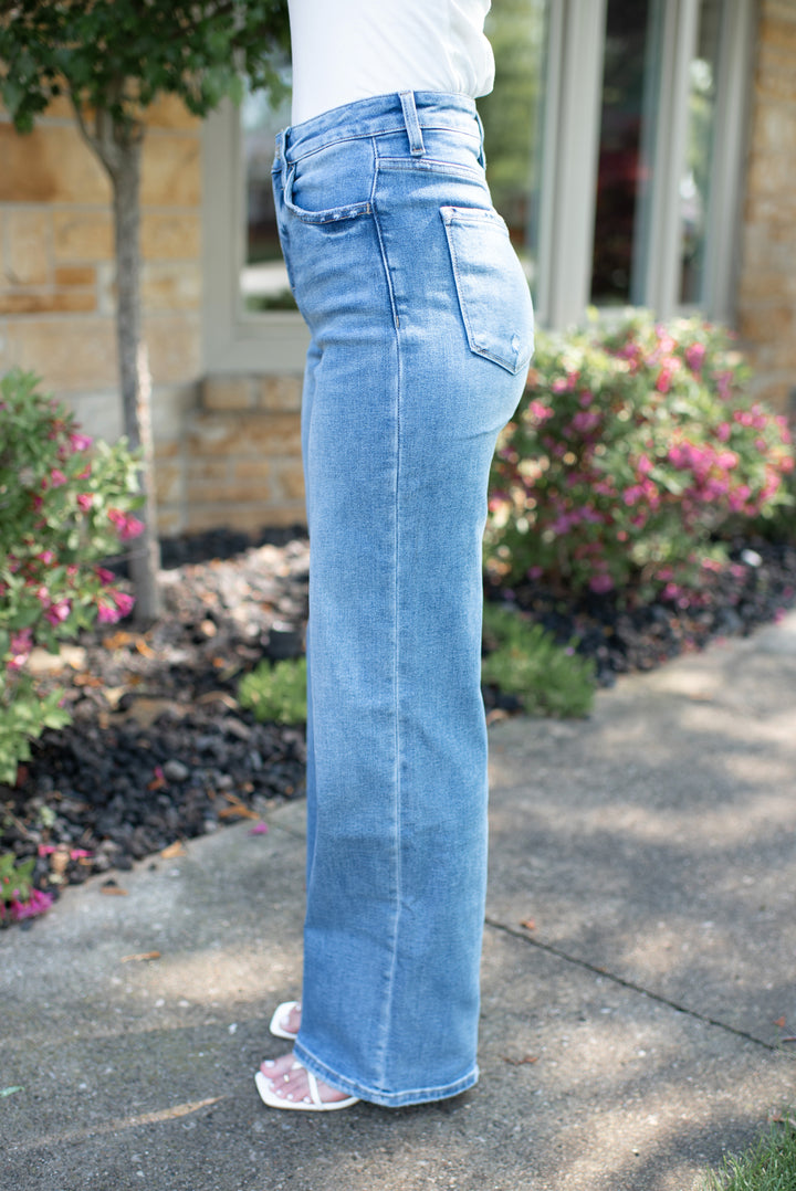 Vervet Brianne Tummy Control Wide Leg Jeans (Medium Wash)