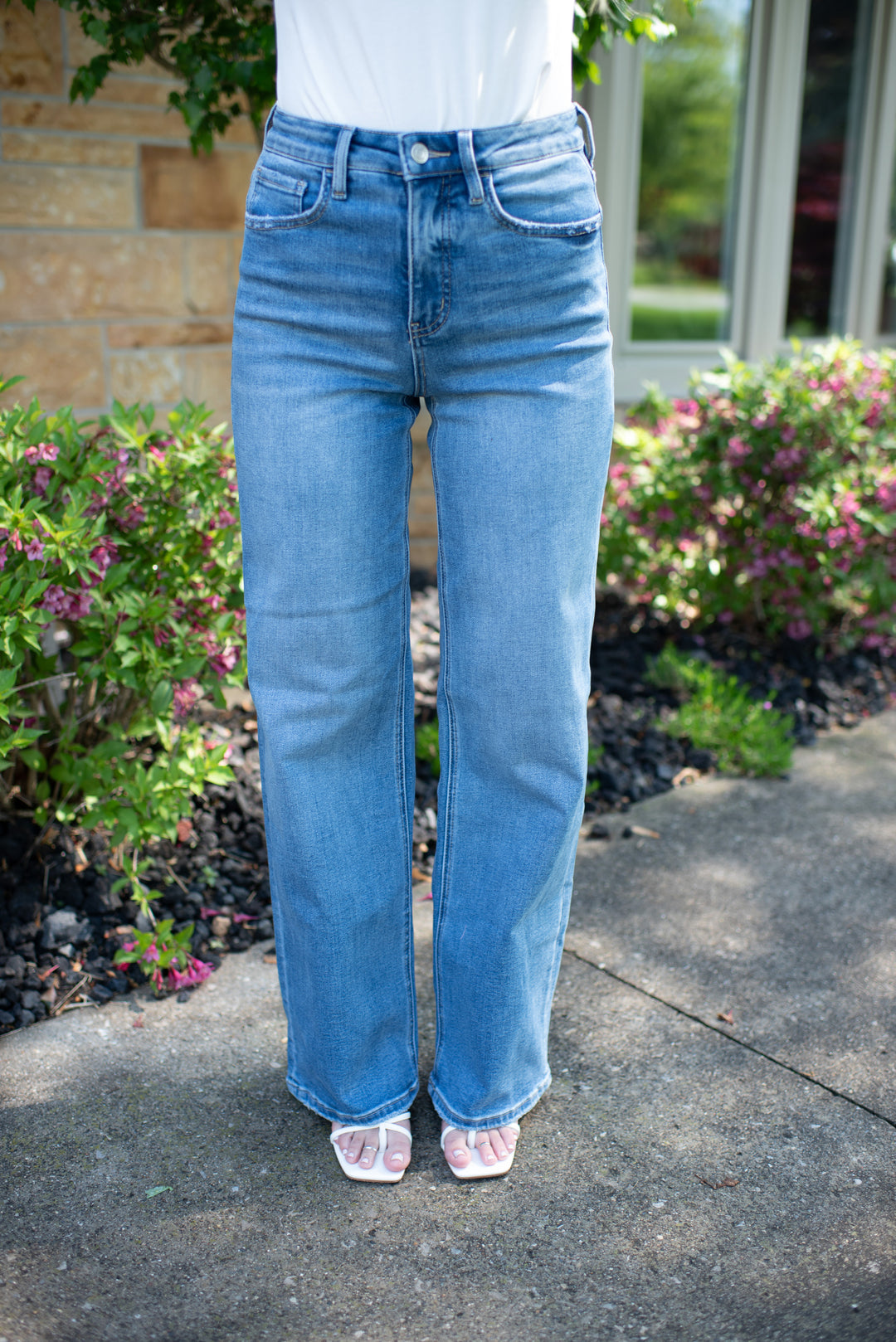 Vervet Brianne Tummy Control Wide Leg Jeans (Medium Wash)