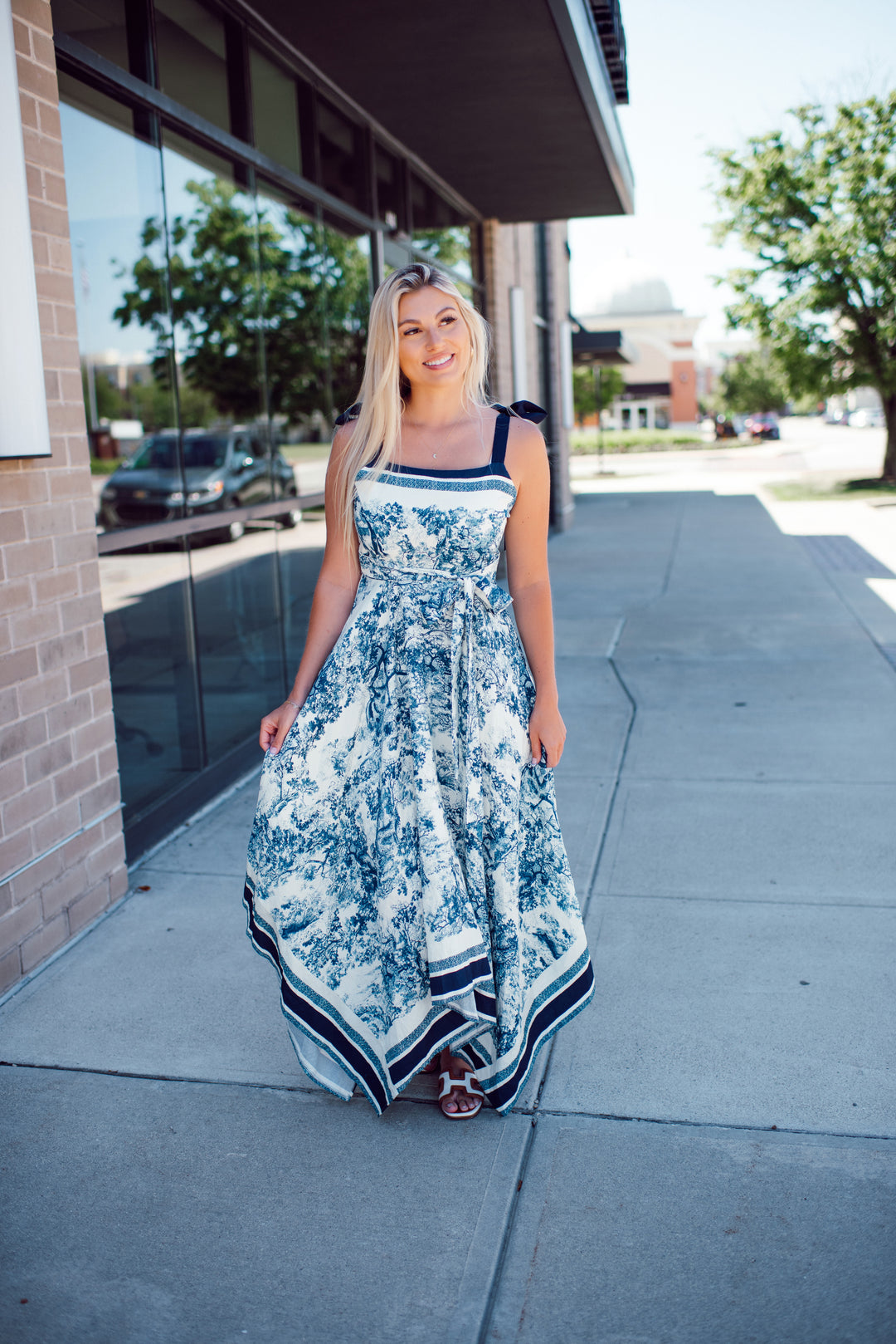 The Blue Porcelain Maxi (Navy)