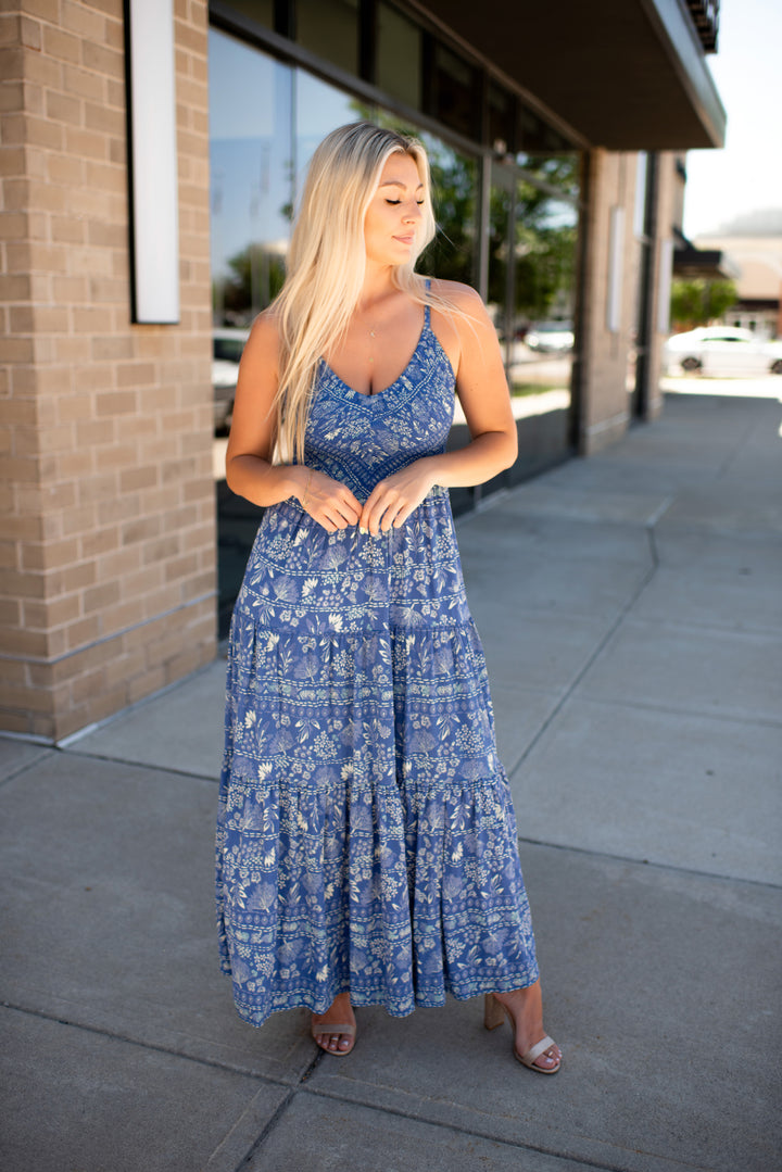 Evening Breeze Maxi Dress (Blue)