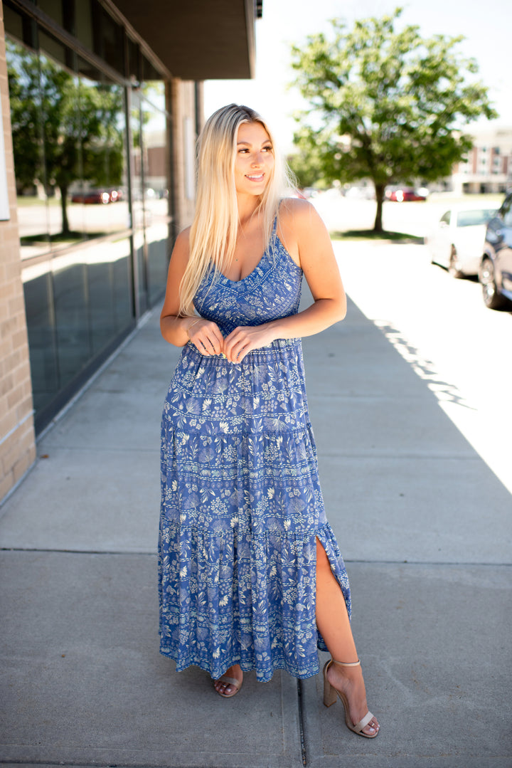 Evening Breeze Maxi Dress (Blue)