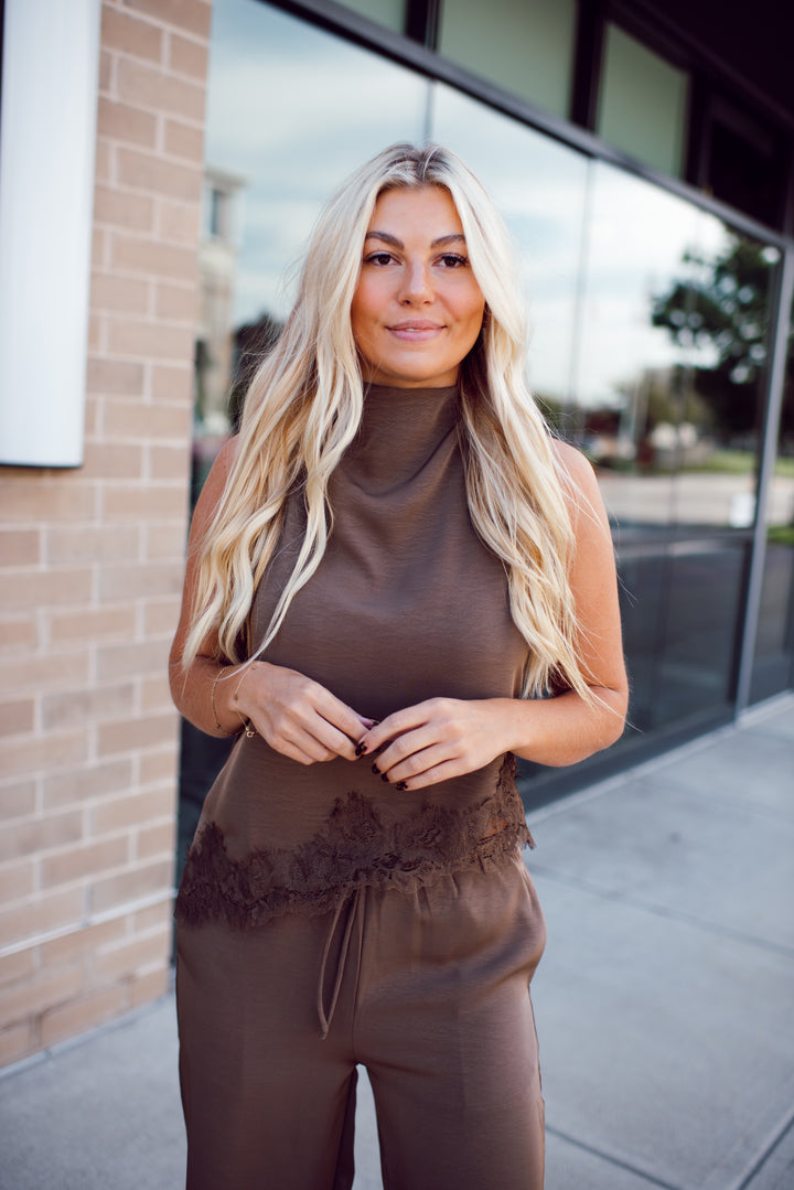 Milan Lace Set (Mocha)