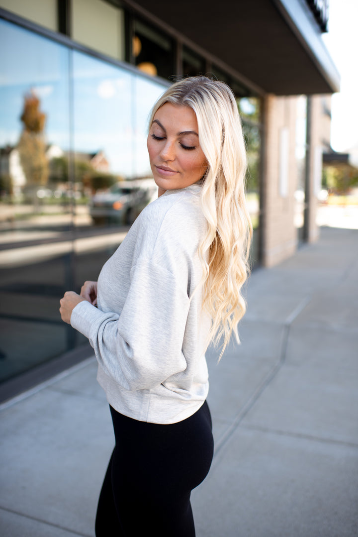 Loungin' in Luxe Top (Heather Grey)
