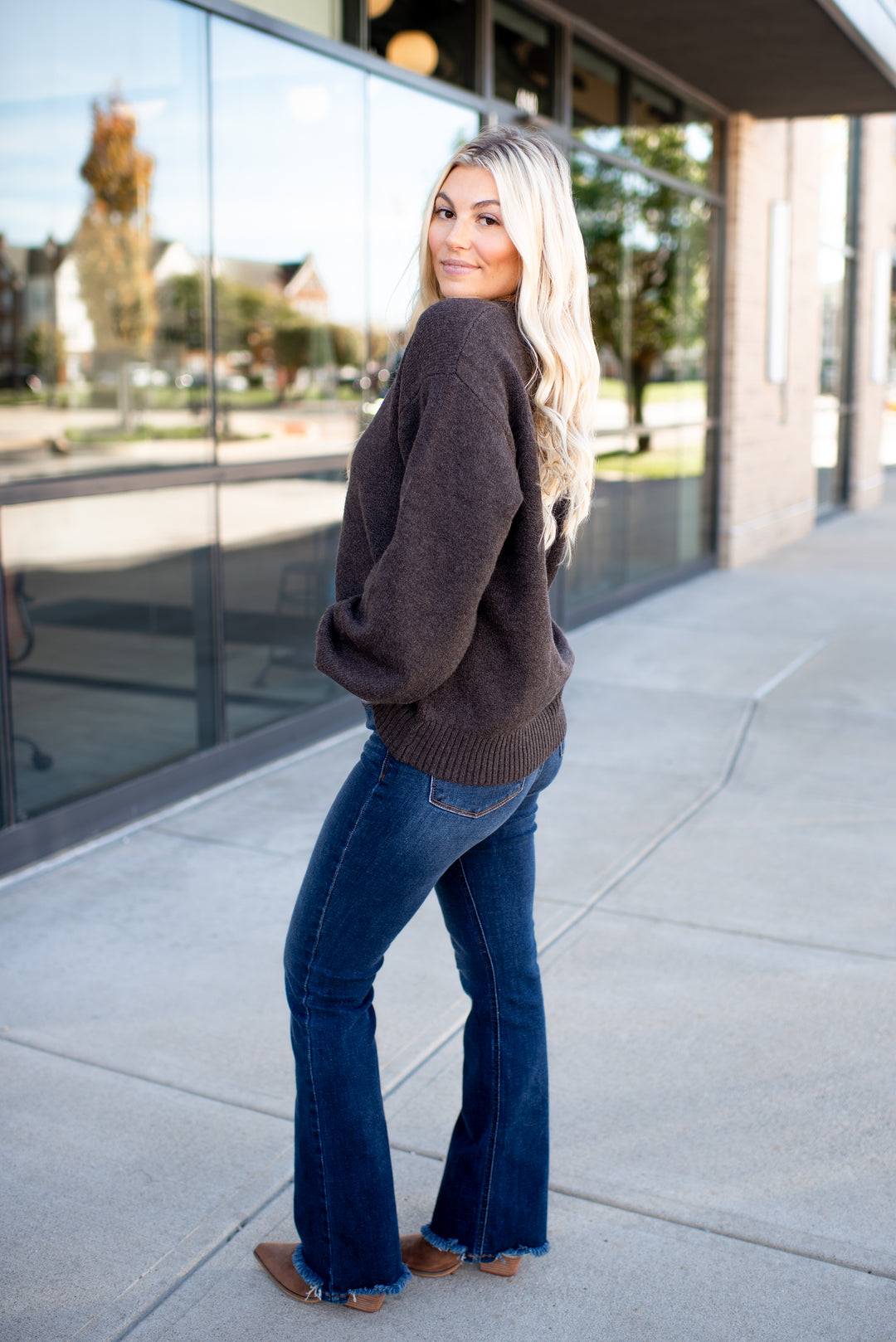The Taylor Crewneck Sweater (Brown)