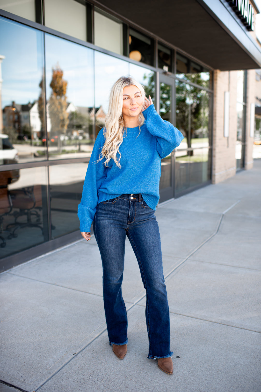 The Taylor Crewneck Sweater (Blue)