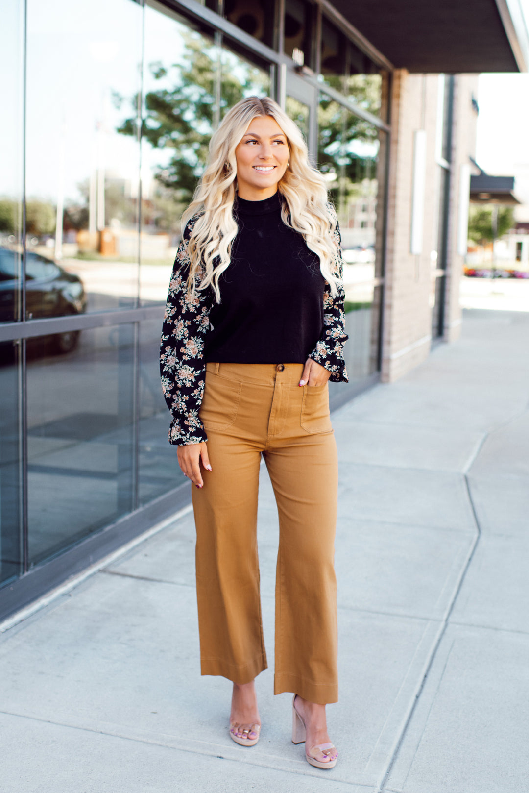 The Leonora Top (Black)