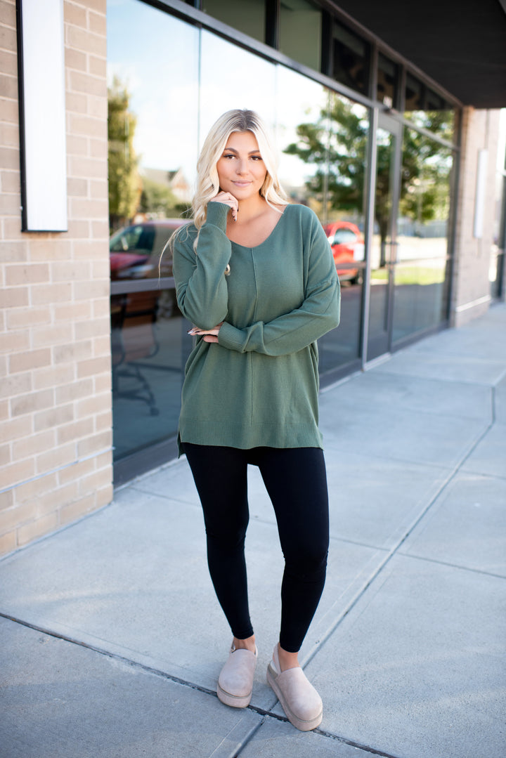 All The Good Things Sweater (Moss)