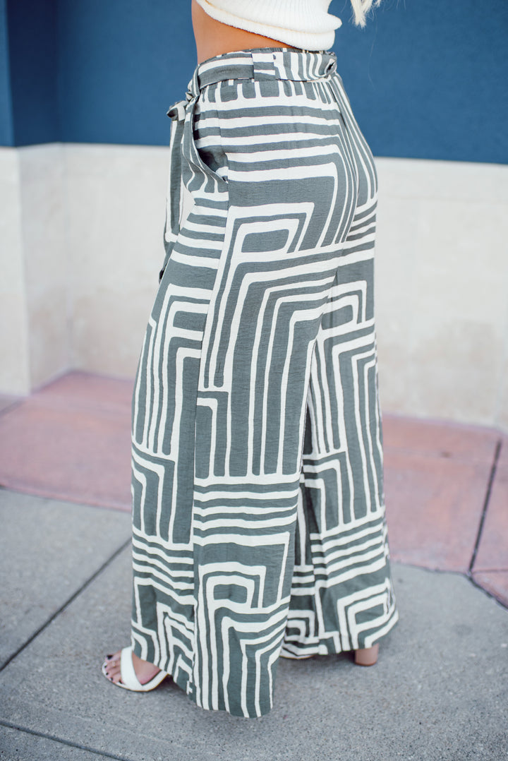 Geometric Shade Pants (Olive)