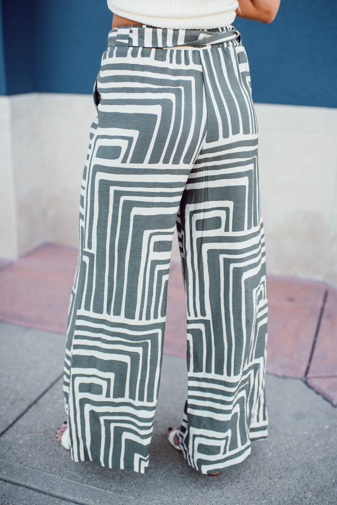 Geometric Shade Pants (Olive)