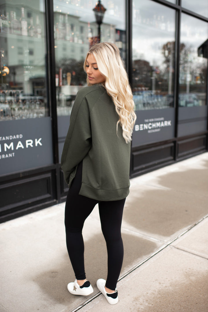 Slit Scuba Pullover (Olive)