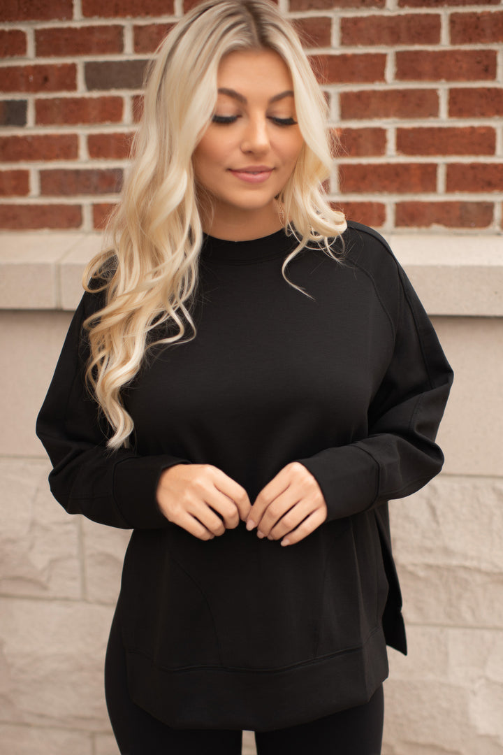 Slit Scuba Pullover (Black)
