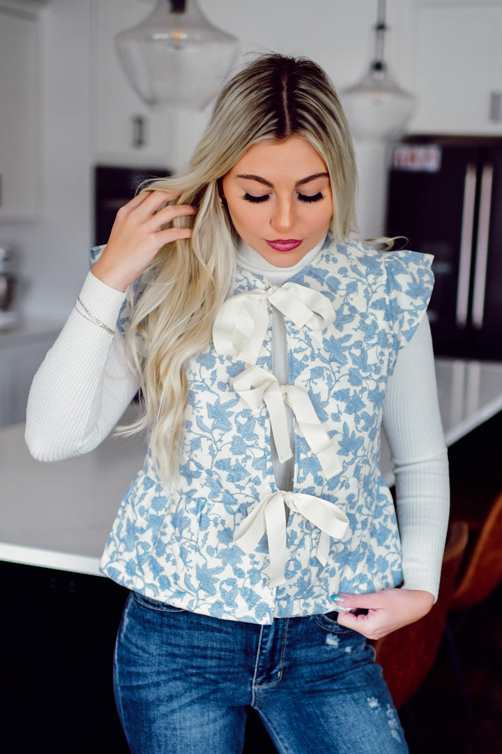 Quilted Gardens Floral Vest (Ivory/Blue)