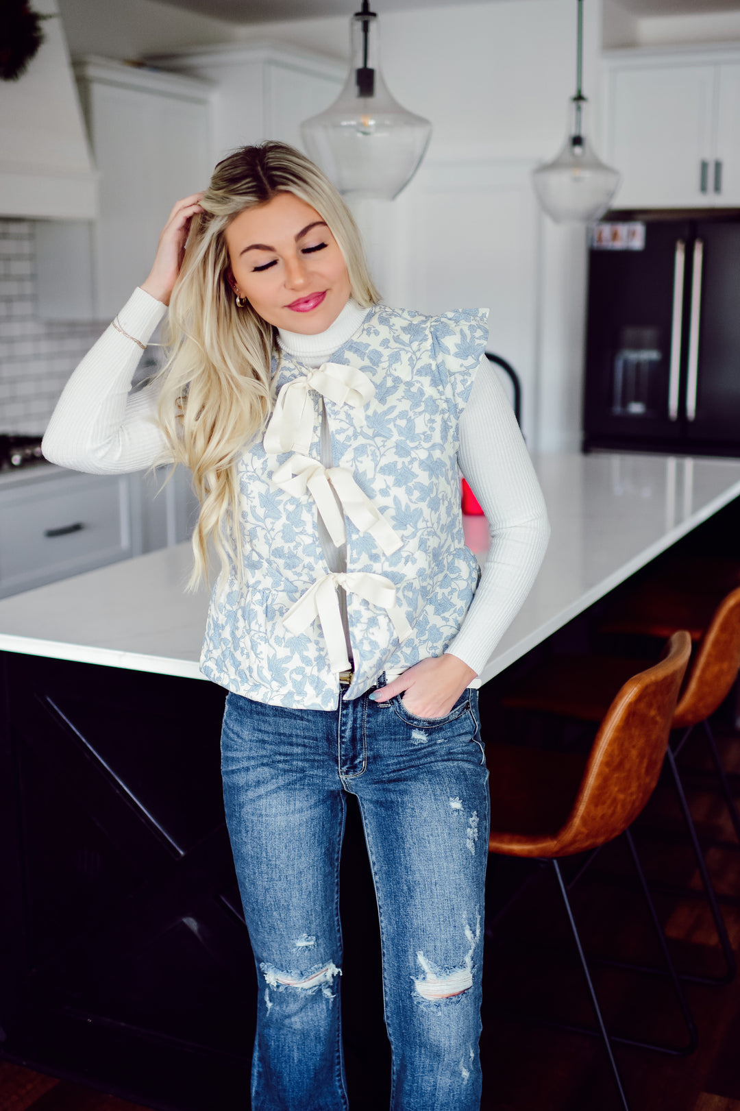 Quilted Gardens Floral Vest (Ivory/Blue)