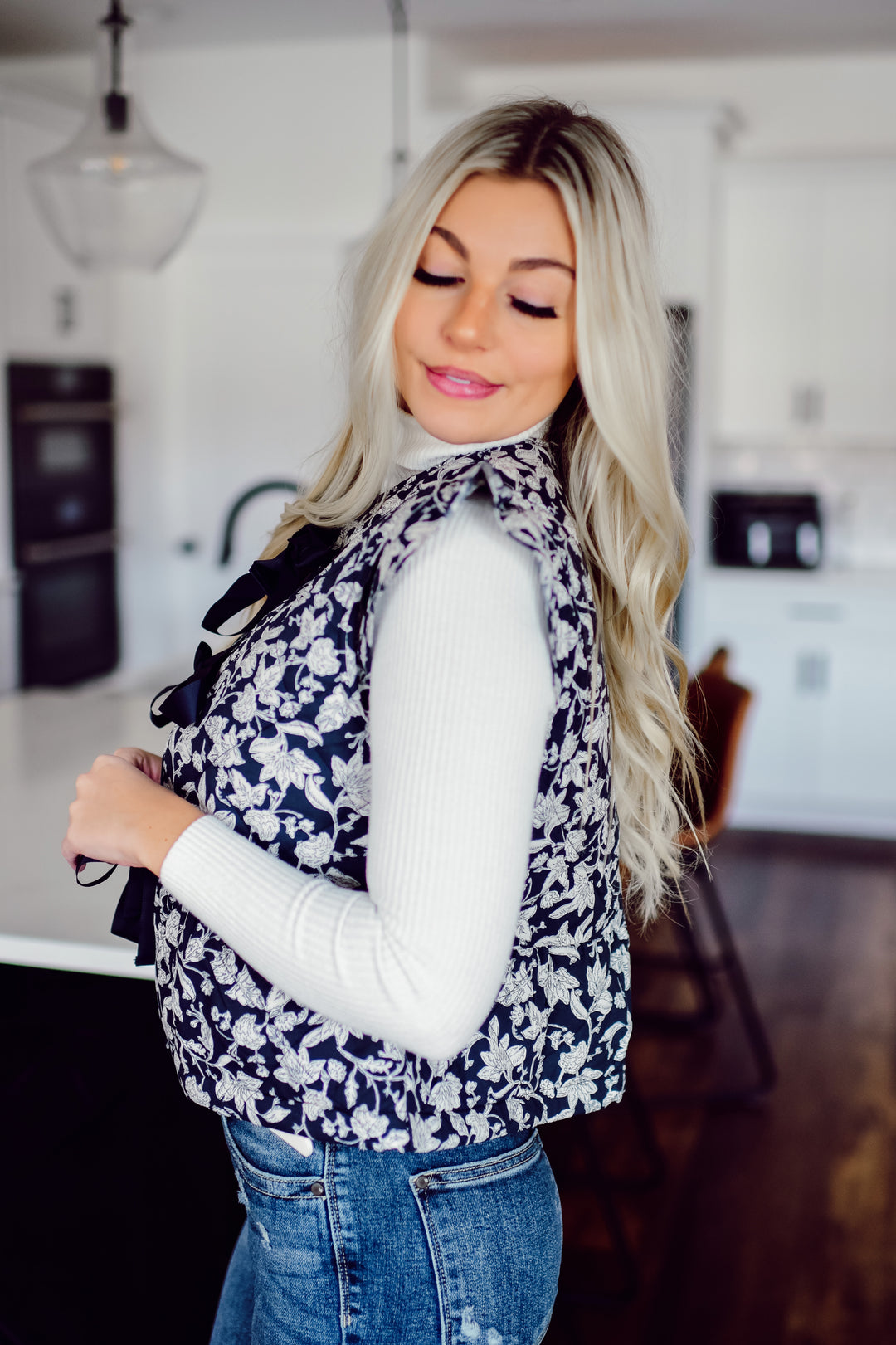Quilted Gardens Floral Vest (Navy)