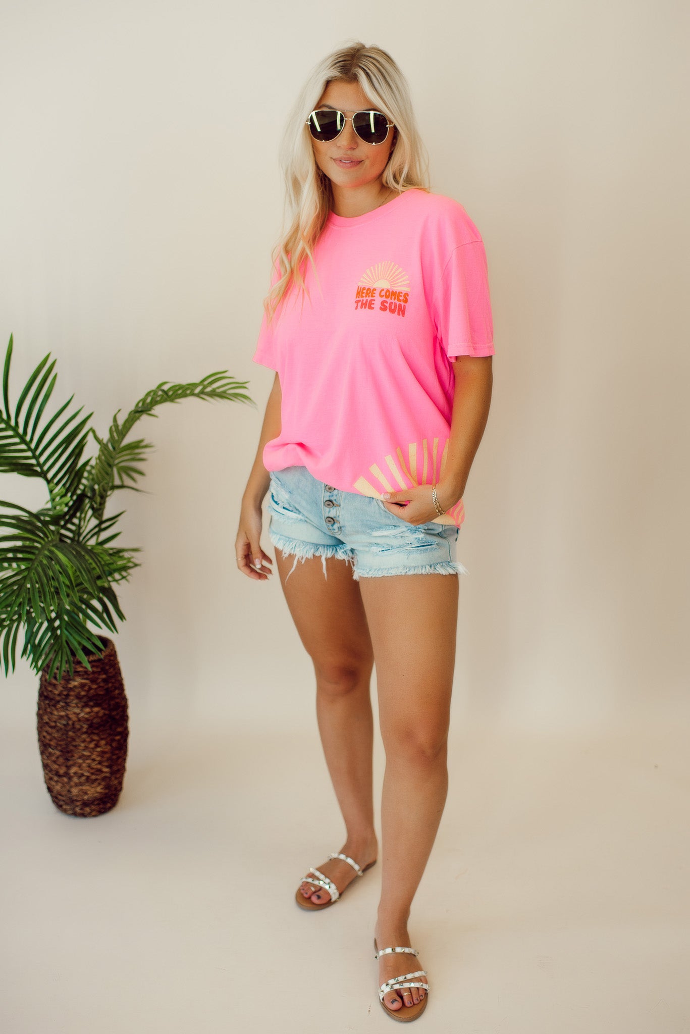 Here Comes The Sun Oversized Graphic Tee (Neon Pink)