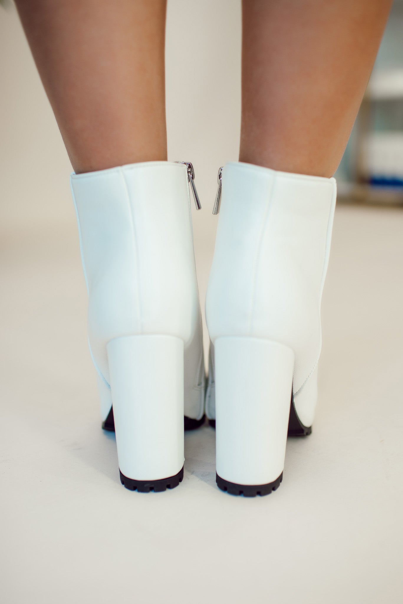 Katelyn Ankle Booties (White)