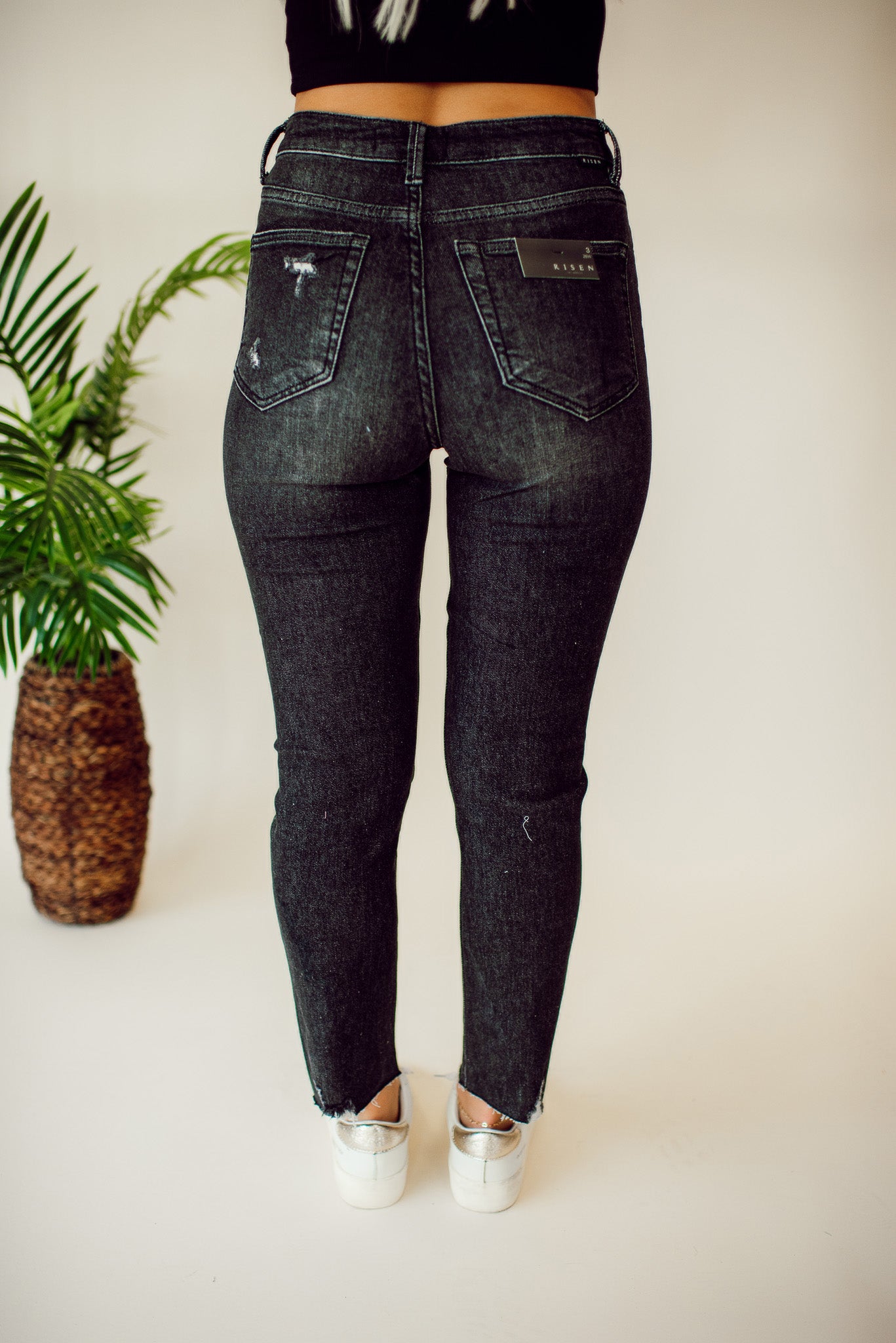Risen Layton Cropped Straight Jeans (Dark Grey)