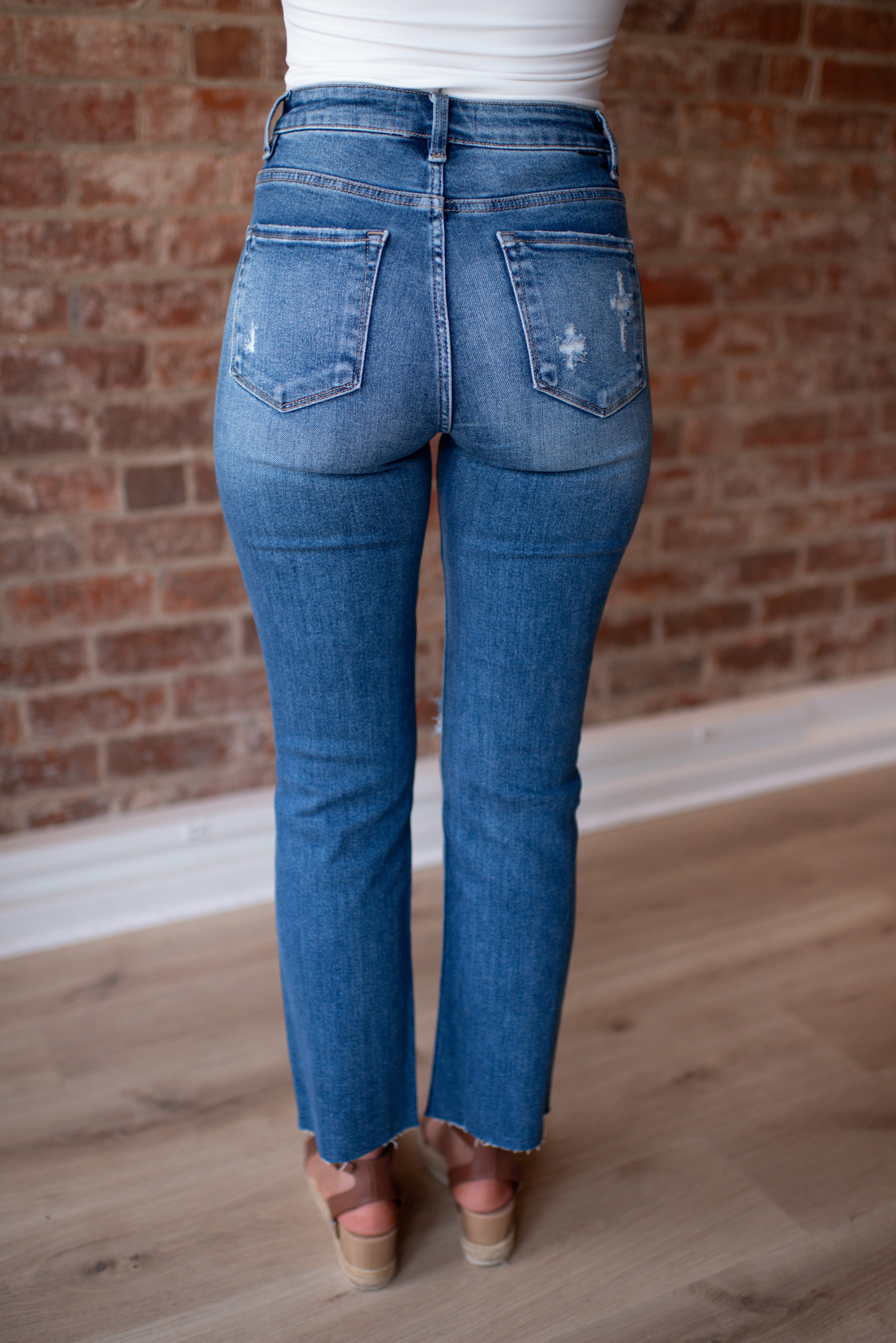 Risen Lylah Distressed Crop Denim (Medium Wash) – Blue Layne Boutique