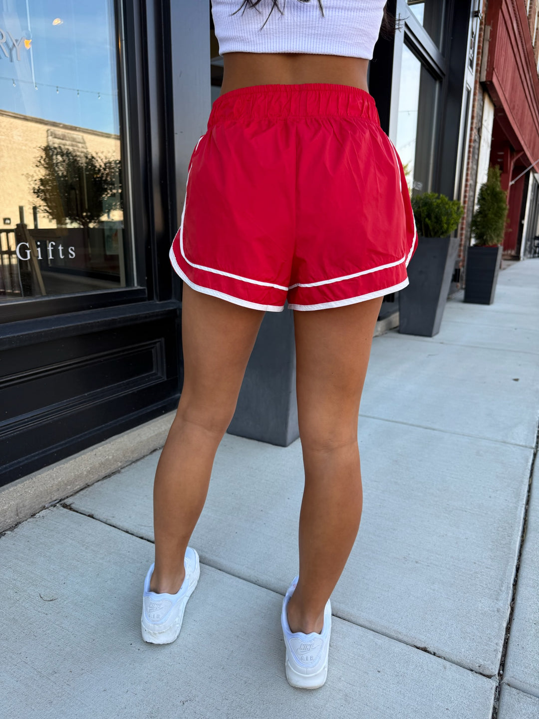 Flex Flow Active Shorts (Ruby)