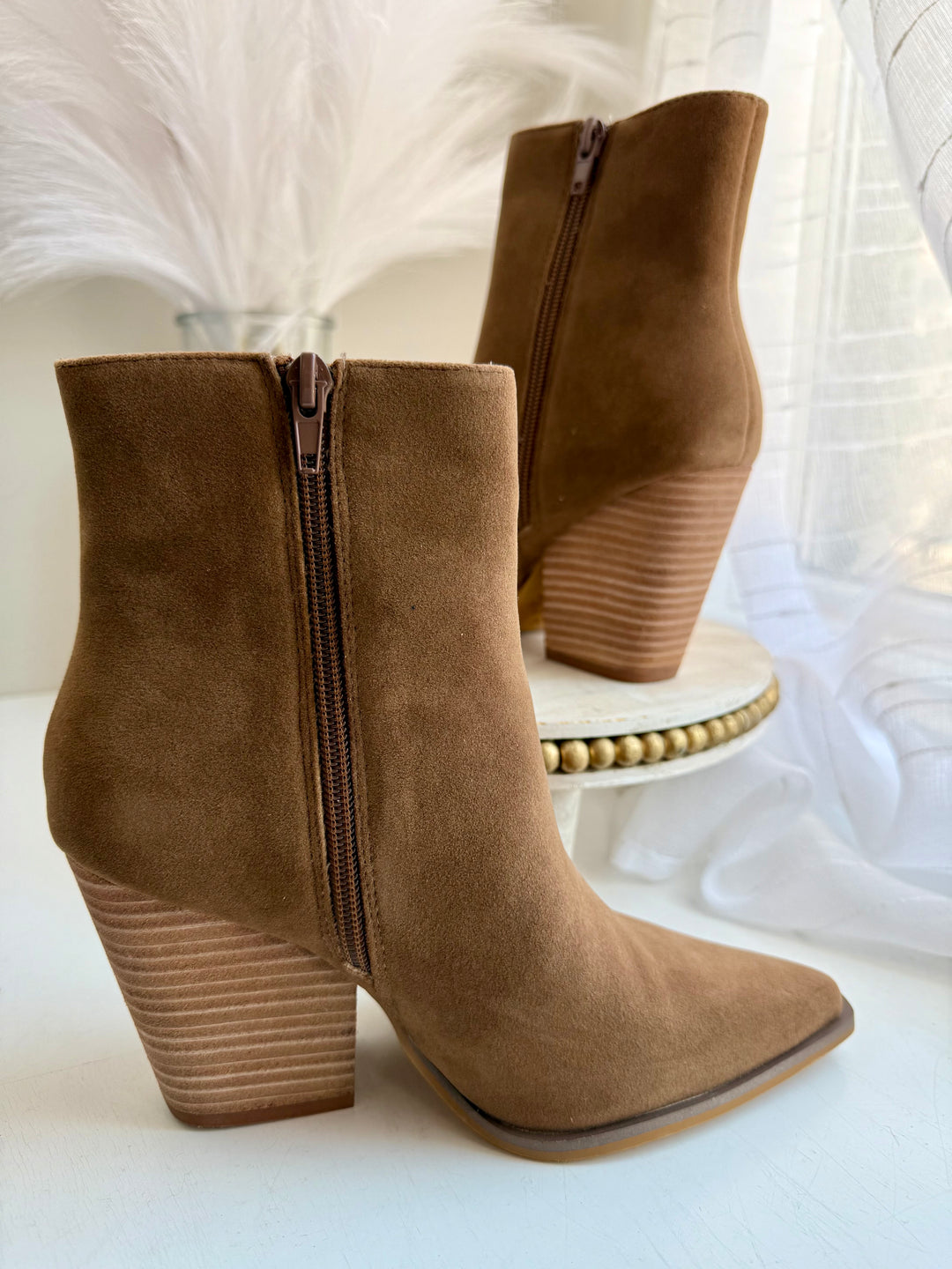 Oasis Society Sonia Western Booties (Brown)