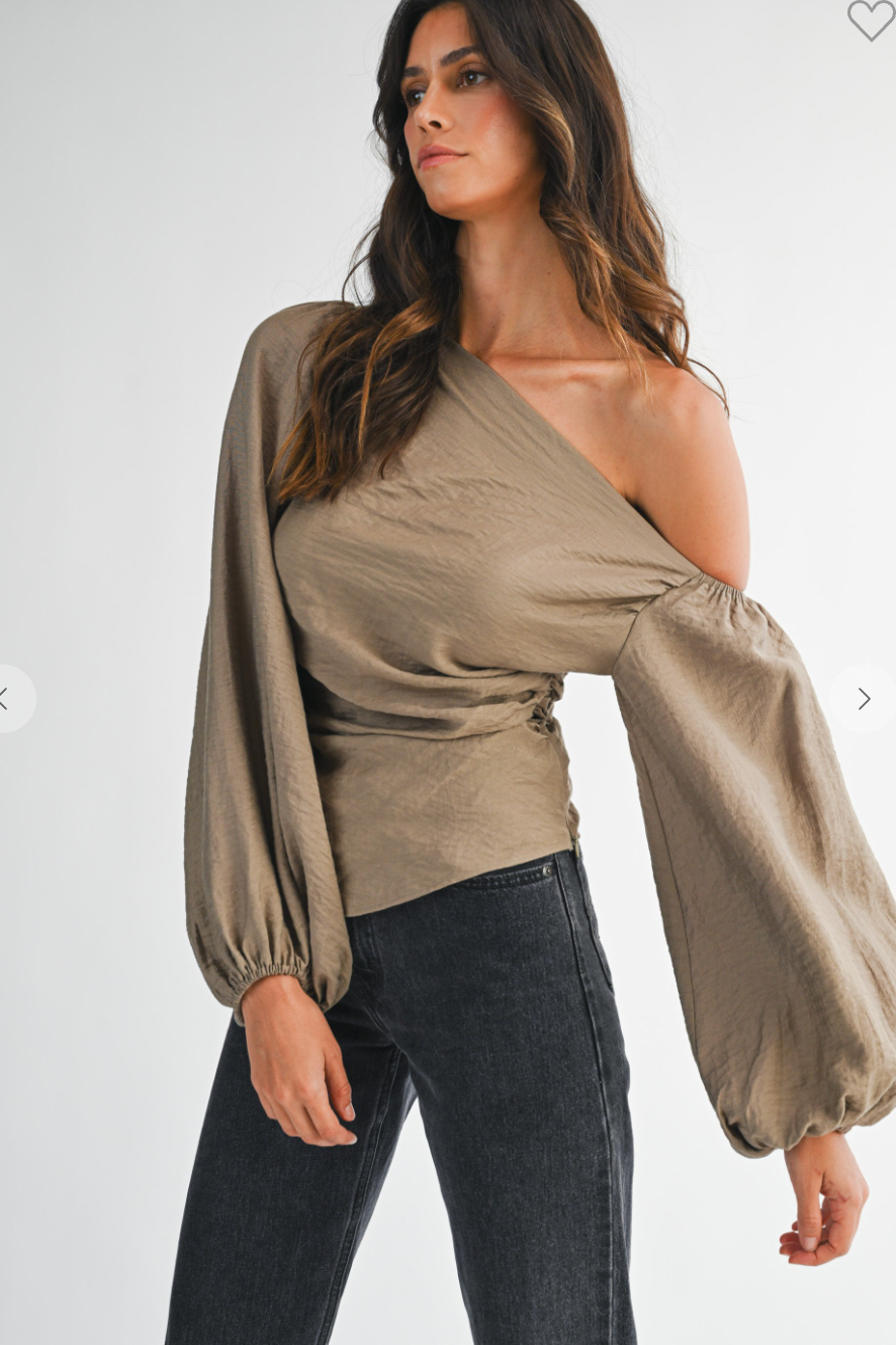 Sharp Turn Top (Olive)