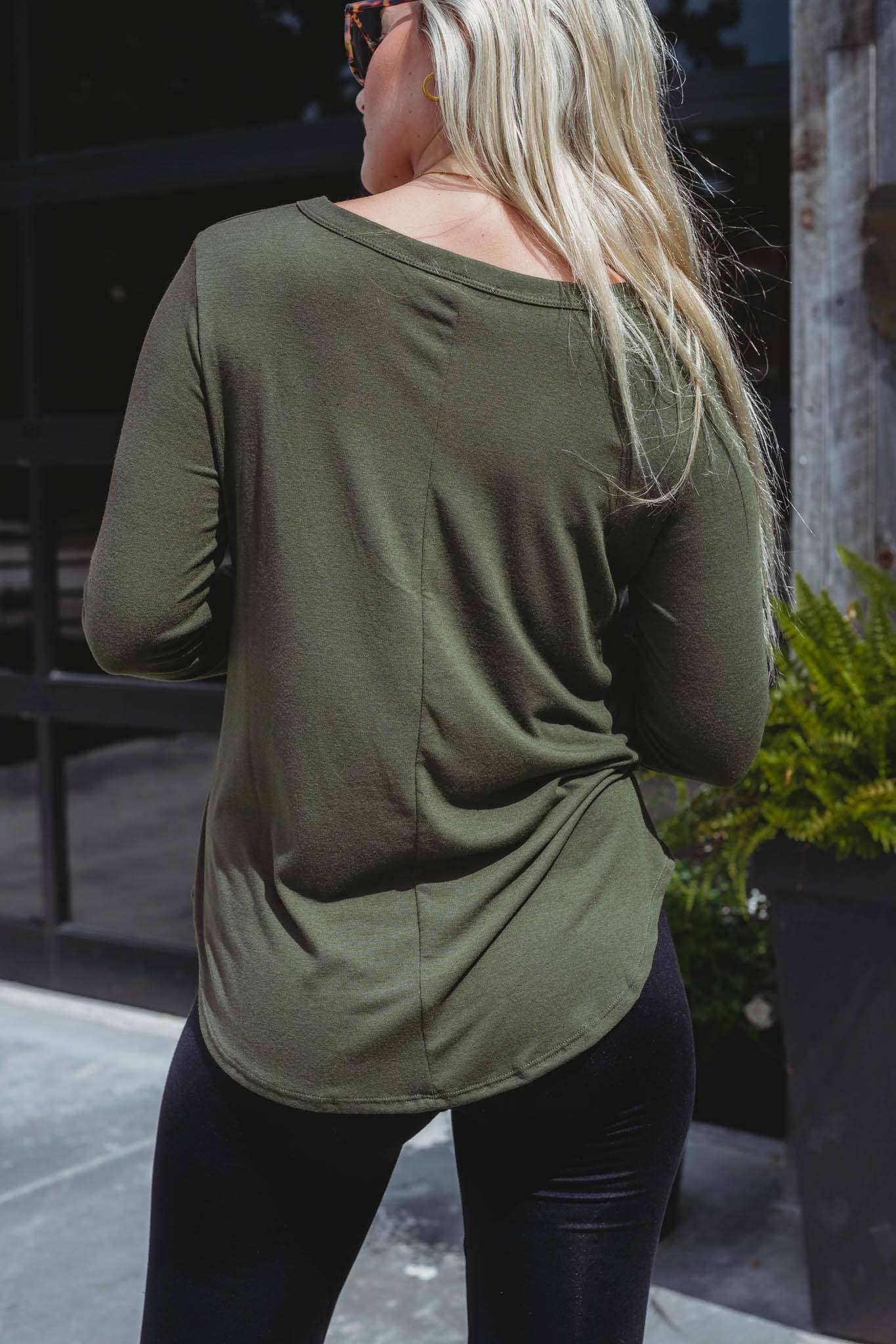 The Lonnie L/S Top (Olive)